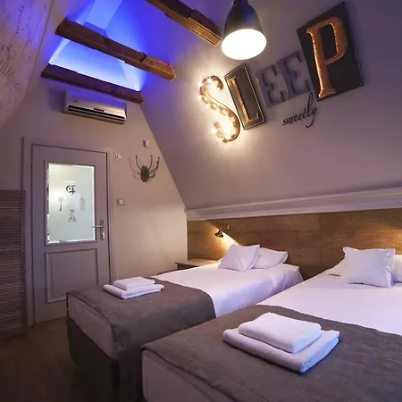 天井公寓 - 老城 * 格但斯克