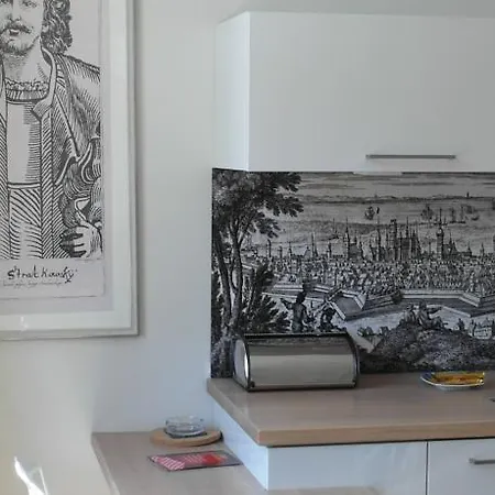 公寓 天井公寓 - 老城 *