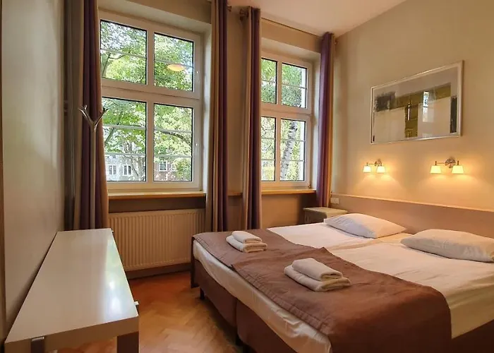 Patio - Old Town Apartment *